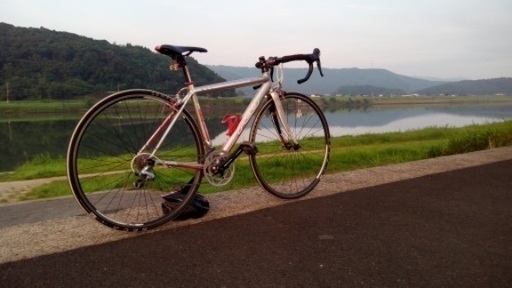 ロードバイク FELT F95（大幅値下げ中