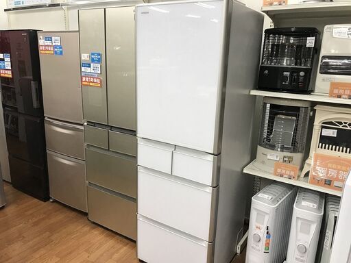 HITACHIの5ドア冷蔵庫（R-S4000H）あります！