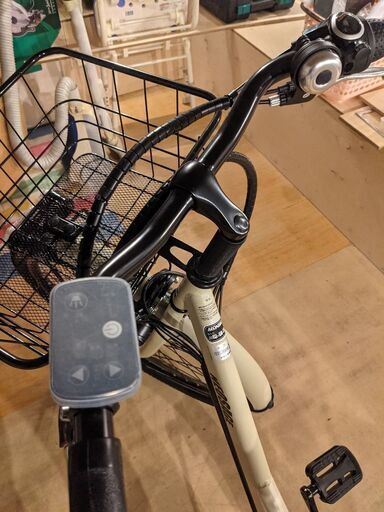 まぁまぁ☆電動アシスト自転車 ベージュ シティタイプバッテリー8.9ah まぁまぁ☆電動アシスト自転車 ベージュ シティタイプバッテリー8.9ah