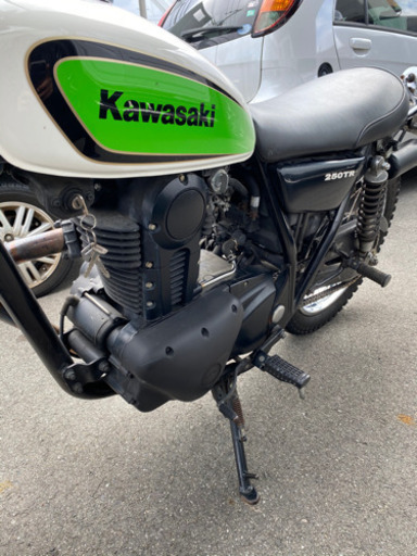 kawasaki カワサキ ポーラホワイト 2008年モデル 250TR バイク