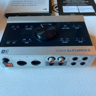 KOMPLETE AUDIO6 オーディオインターフェース