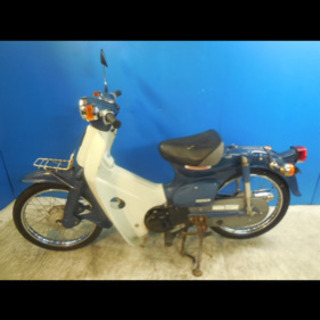 スーパーカブ　50cc 低走行3000km台　インジェクション　低燃費