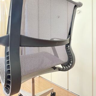 ハーマンミラー セトゥーチェア アーム付 5本脚タイプ