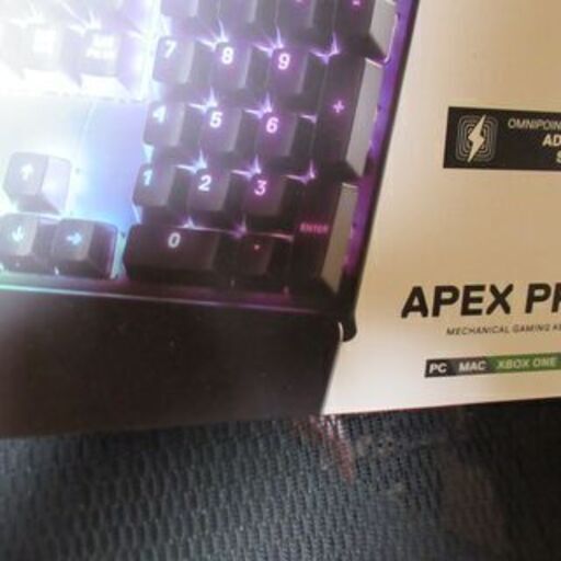 SteelSeries ゲーミングキーボード　APEX PRO