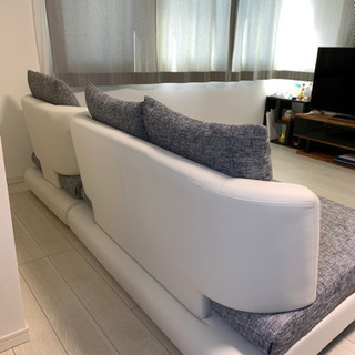 Bella curva  ホワイト×グレー　３人掛け＋ソファベッド