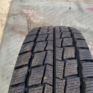 ハイエース  スタッドレス 195/80R15 純正ホイール付き