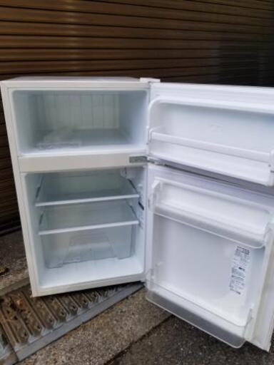 【美品】Amadana 冷蔵庫 2ドア 86L 直冷式  2017年製 AT-HR11-W