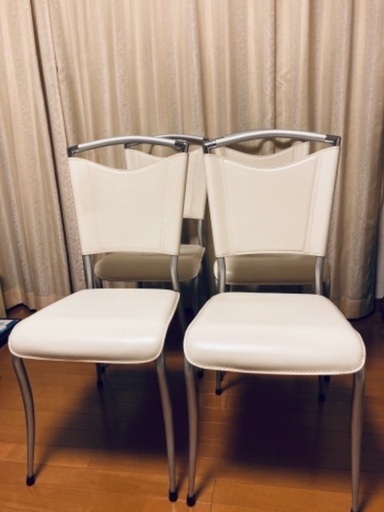 【4脚セット】ダイニングチェア　白色