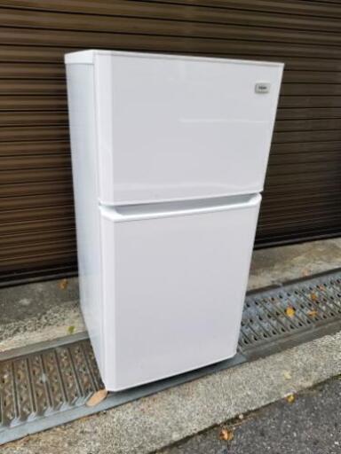 【美品】Haier 冷蔵庫 2ドア 106L 直冷式 2016年製 JR-N106K-W 右開き