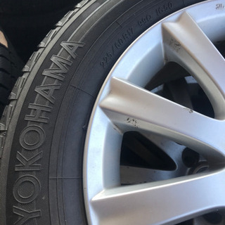 225/60/17 アルミホイール付きスタッドレスタイヤ