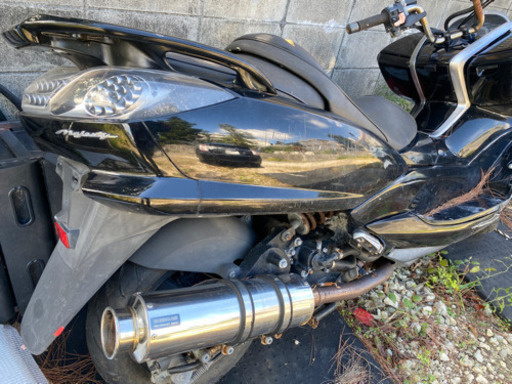 マジェスティ250と部品取り車の2台 マジェスティ250のパーツ取り