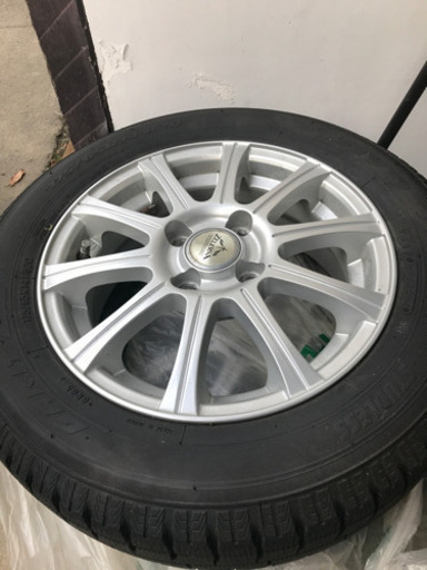 【交渉中に付き新規問い合わせ不可】スタッドレスタイヤ175/65R14 4本アルミ付き