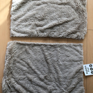 新品未使用品枕カバー　2つセット　ラビットファー12月10日まで！