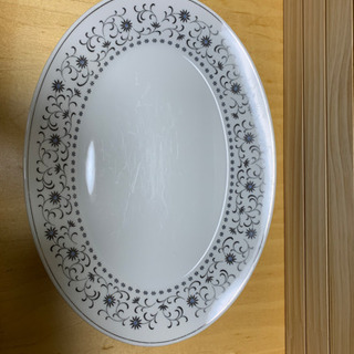 Noritake ノリタケ　楕円皿　silver queen