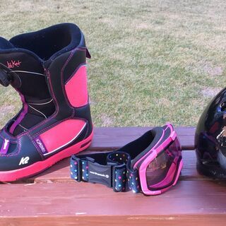 ★取引完了★小学生スノーボード用品フルセット（K2 GIRLS GROM PACKAGE他）