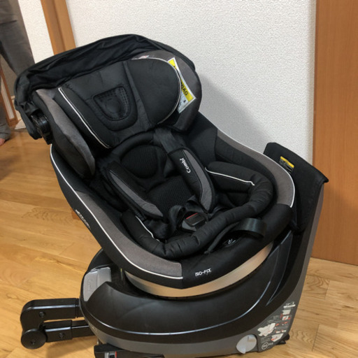 コンビ　ISOFIX チャイルドシート　NF-700