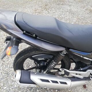 ヤマハYBR125 エンジン一発始動で調子良くすぐ乗れます。キャブレター