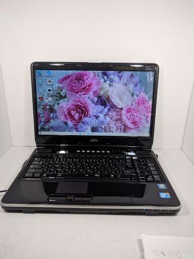 富士通ノートPC Core2 メモリー4GB HD500GB DVDドライブ