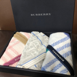 新品　バーバリー BURBERRY タオル フェイスタオル 2枚...