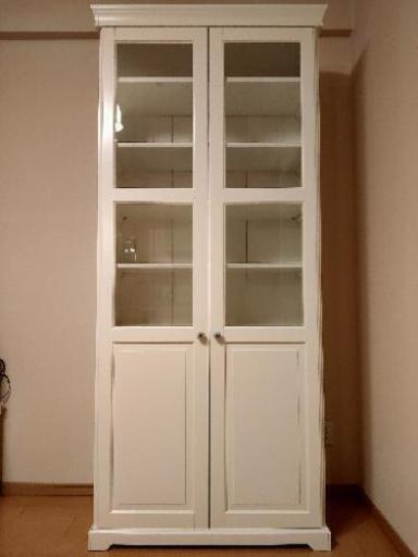 【美品】IKEA/イケア　LIATORP リアトルプ 食器棚 書棚 ガラス扉付 ホワイト