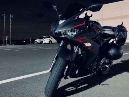 【値下げ中】ヤマハ yzfr25 YZF-R25 アクラポビッチフルエキゾーストマフラー付き