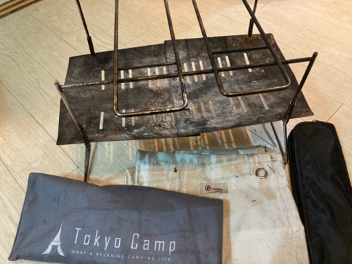 Tokyo Camp 焚火台やブッシュクラフト焚火フライパン、ロールテーブル、LEDランタンなどキャンプギア6点セット