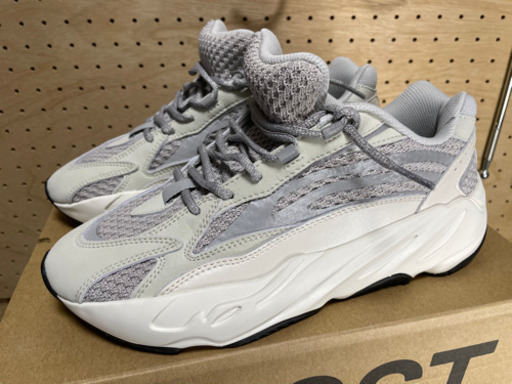 その他 yeezy boost 700 V2 static 26CM