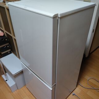 【ネット決済・配送可】AQUA単身用冷蔵庫お譲りします！