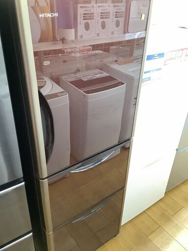 【美品!!】HITACHI製3ドア冷蔵庫ございます!!
