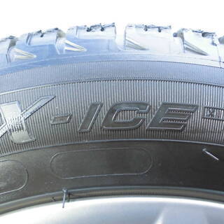 アウディＡ３純正　１６インチ　スタッドレスタイヤ付き