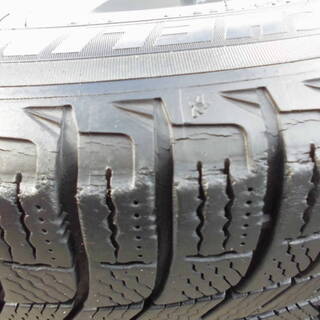 アウディＡ３純正　１６インチ　スタッドレスタイヤ付き