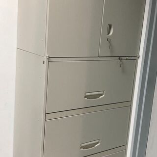 キャビネセット 取りに来てくれる方に有料でお譲りします