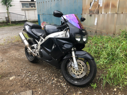 CBR900RR SC33前期