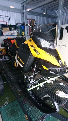 スノーモービルskidoo XＭ800 売ります