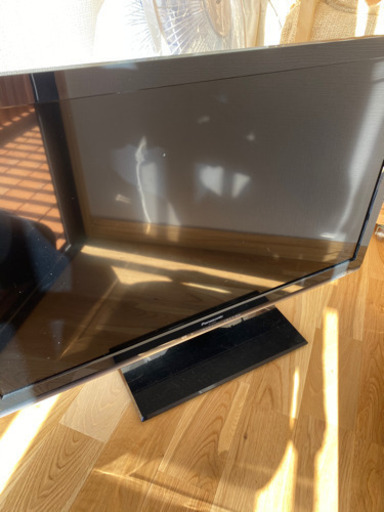 液晶テレビ　32型