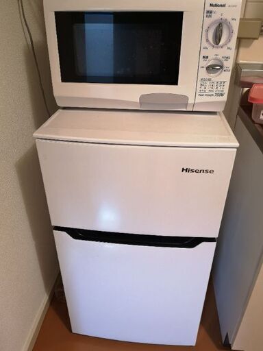 2019年式ハイセンス冷蔵庫93L、2008年式電子レンジセット