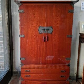 春慶塗洋服タンス