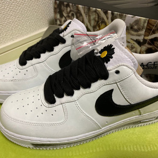 【ネット決済・配送可】NIKE AIR FORCE 1 パラノイ...