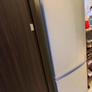 冷蔵庫 シャープ SJｰD14D 使用年数2年未満 - キッチン家電