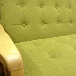 2人掛けソファ 布製 グリーン 木製フレーム 幅117㎝ コンパクトソファ 2シーター　西岡店