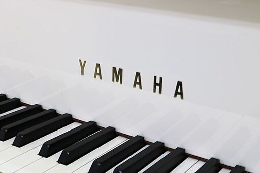 グランドピアノ【ヤマハG3B】白