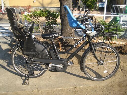 ハイディ2 HYDEE2　26インチ　電動アシスト自転車とレインカバー、ヘルメット　３人乗り子乗せチャリ