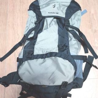 【ネット決済・配送可】Deuter FUTURA 38L カーキ...