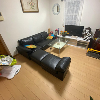革張りのソファ sofa
