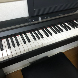 【ネット決済】KORG デジタルピアノ（ヘッドホン、椅子、ペダル付き）