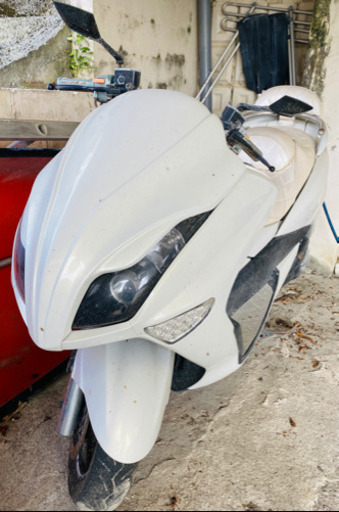 マジェスティ250と部品取り車の2台