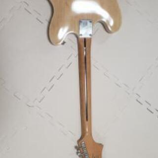 squier starcaster