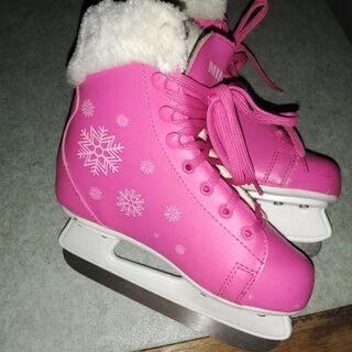 スケート靴　スケートシューズ　19cm?