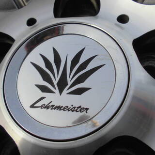 レアマイスター　１８インチ　スタッドレス　希少ムラーノ用