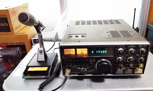 アマチュア無線機　ＴＳ－７７０　マイク　スピーカー　取説　電源コード　外箱　等